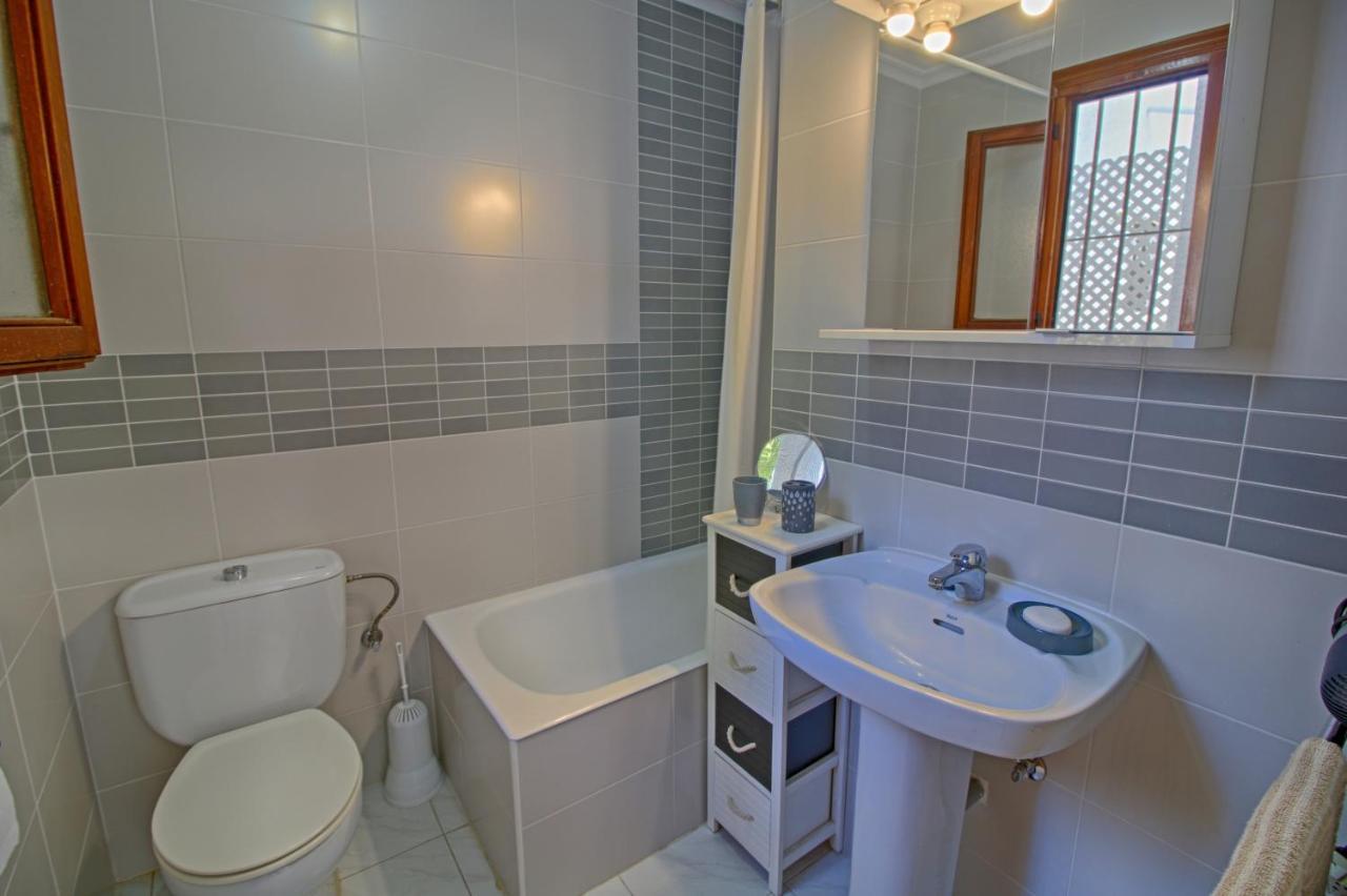 Holiday Home Shangrila Калпе Екстериор снимка
